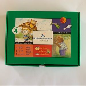 🙂4/$20 Hooked On Phonics Level 4